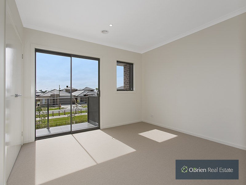 21 Rosette Crescent, Keysborough VIC 3173