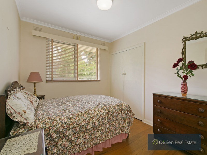 15 Weymar Street, Cheltenham VIC 3192
