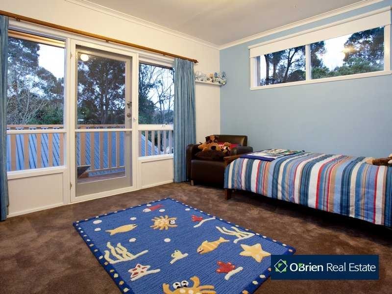 4-6 Rydaldene Way, Berwick VIC 3806