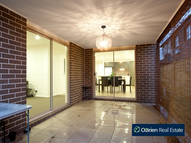 33 Tyrell Place, Berwick VIC 3806