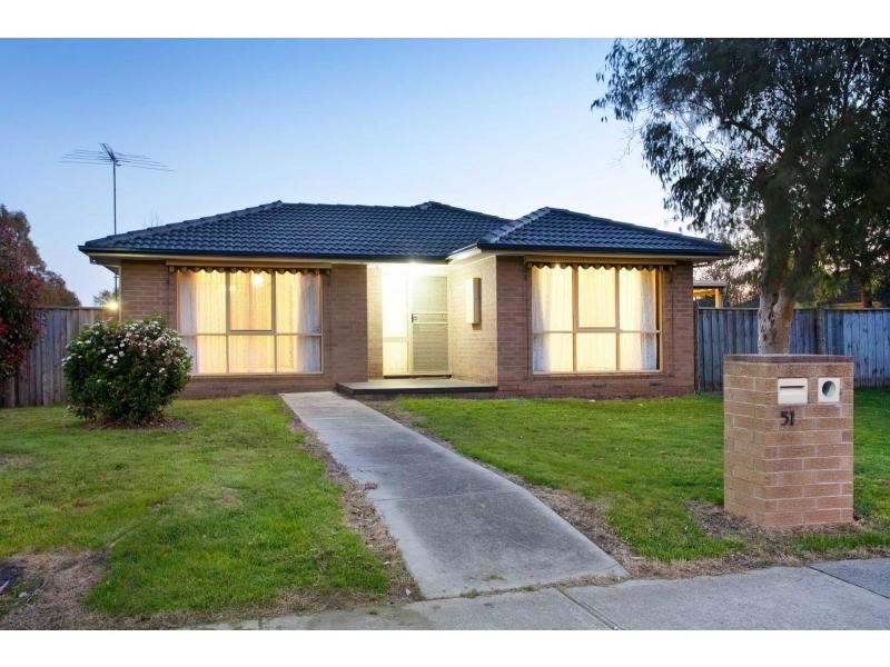 51 Mansfield Street, Berwick VIC 3806