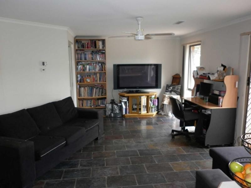 13 Andrew Court, Pakenham VIC 3810