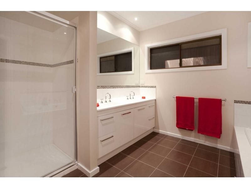 385 Dickie Road, Beaconsfield Upper VIC 3808
