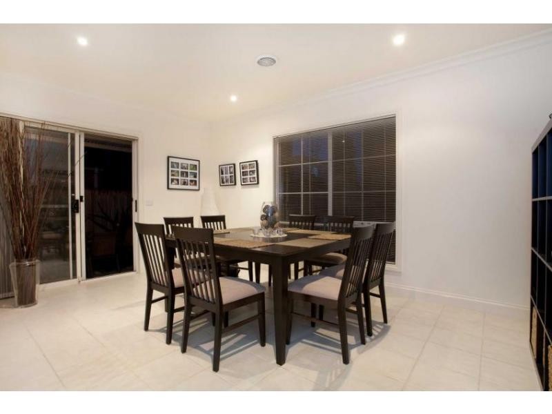 6/1-3 Young Road, Hallam VIC 3803