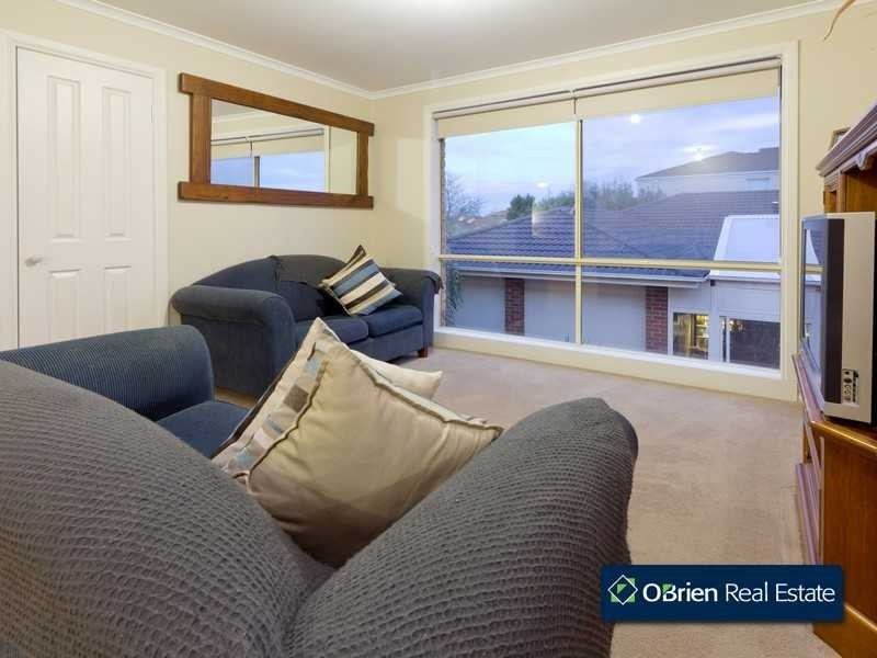 1 Walcott Place, Narre Warren South VIC 3805