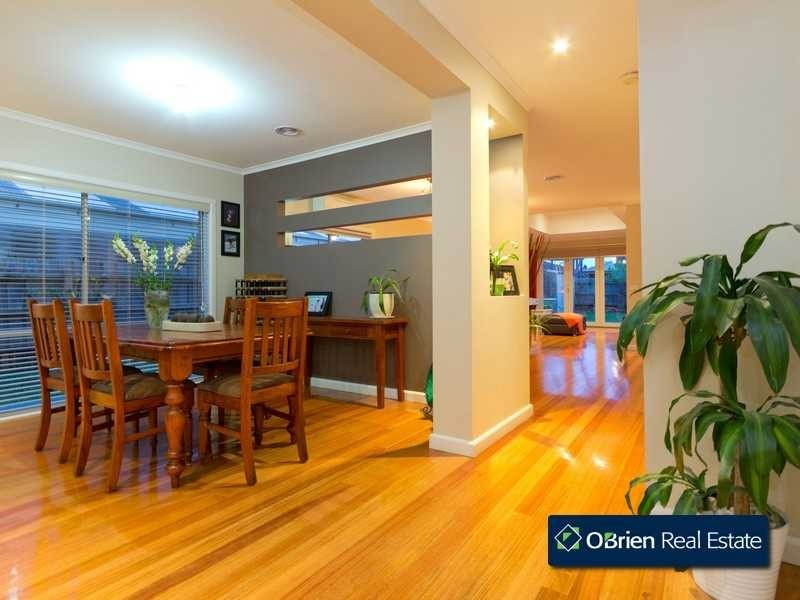 1 Walcott Place, Narre Warren South VIC 3805