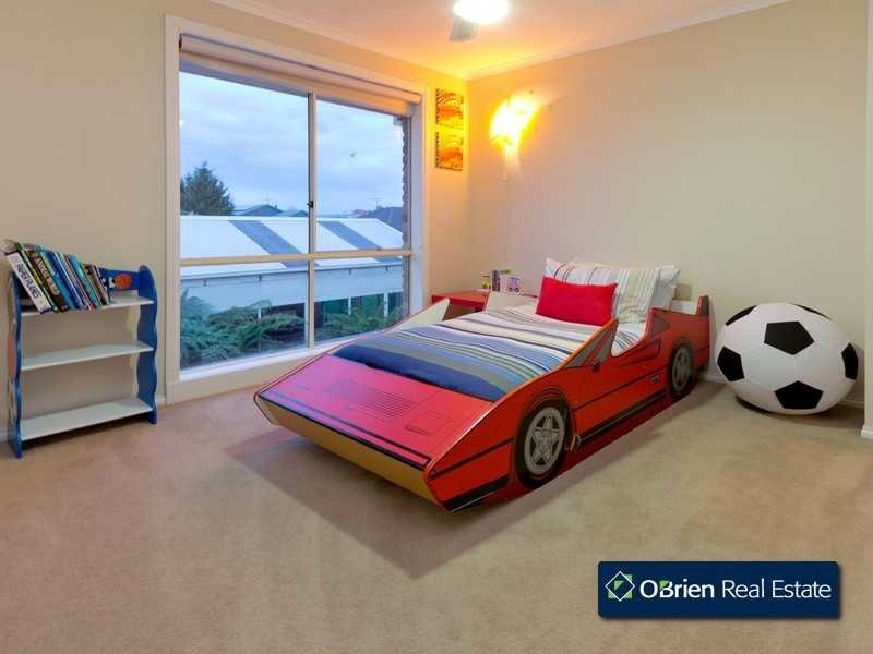 1 Walcott Place, Narre Warren South VIC 3805