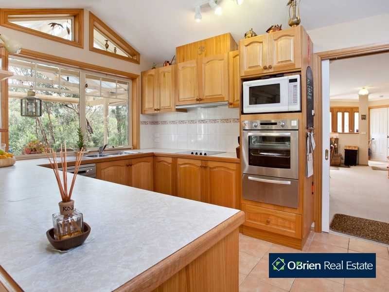 53 Lewis Road, Beaconsfield Upper VIC 3808