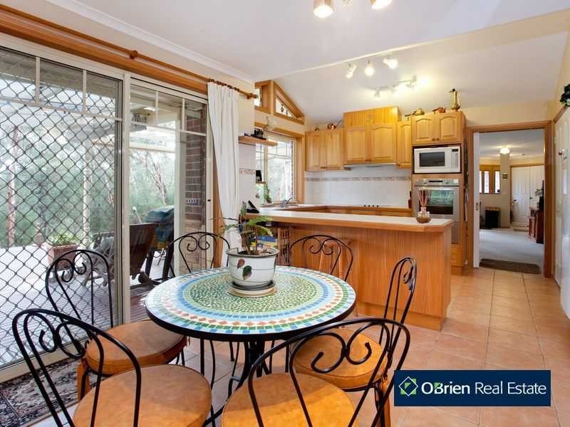 53 Lewis Road, Beaconsfield Upper VIC 3808
