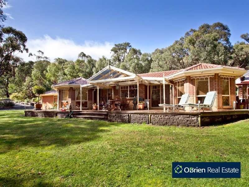 53 Lewis Road, Beaconsfield Upper VIC 3808