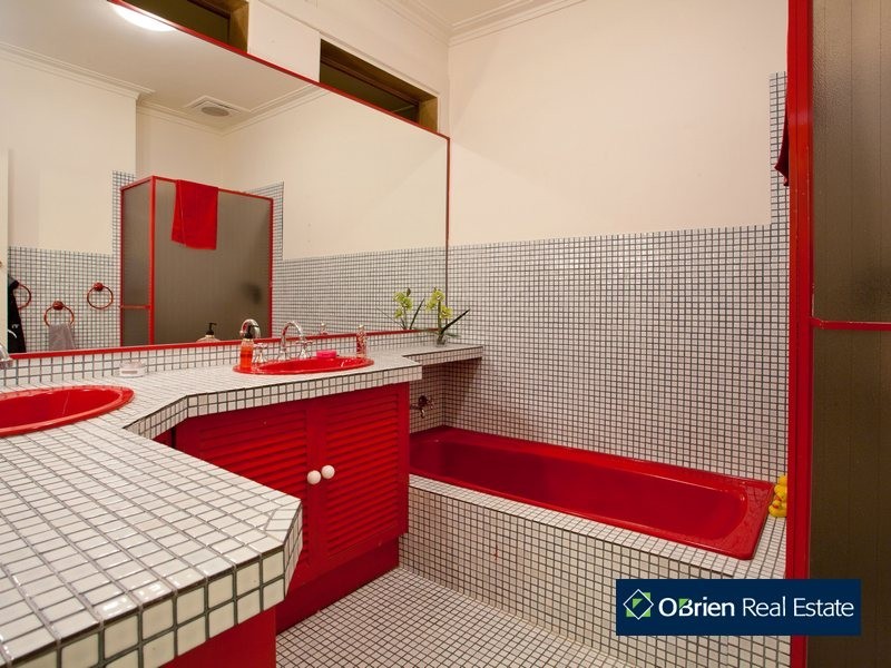 2 Andrew Court, Narre Warren VIC 3805