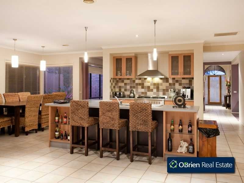 41 Domain Drive, Berwick VIC 3806