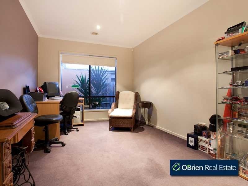 41 Domain Drive, Berwick VIC 3806