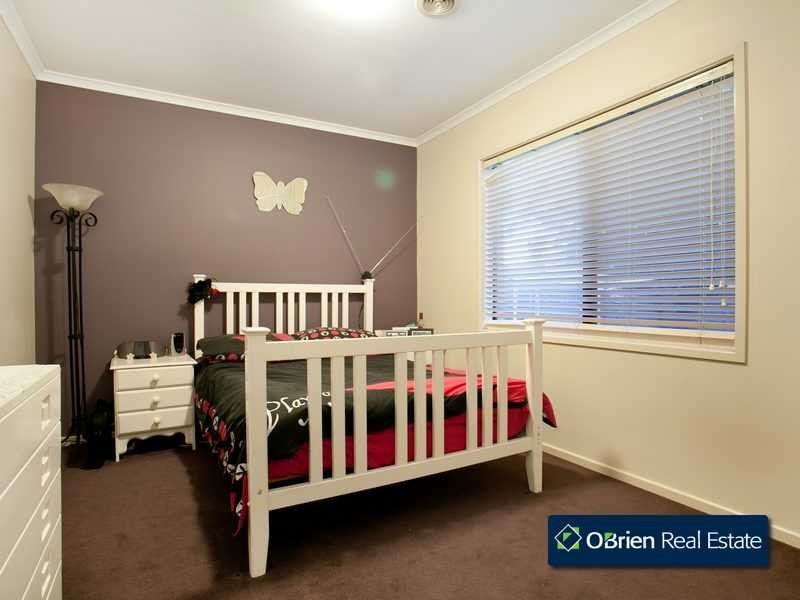 41 Domain Drive, Berwick VIC 3806