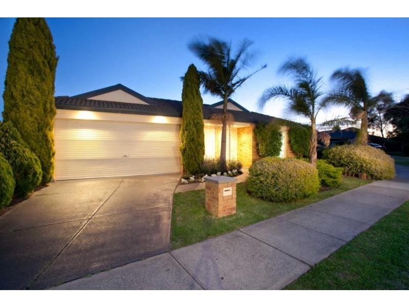 6 Churchmead Court, Narre Warren South VIC 3805