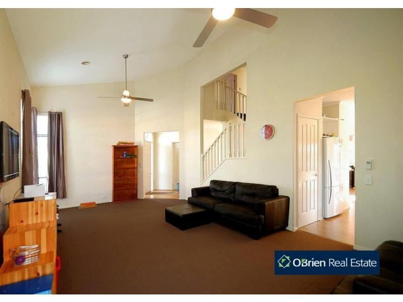 21 Harrington Drive, Narre Warren South VIC 3805