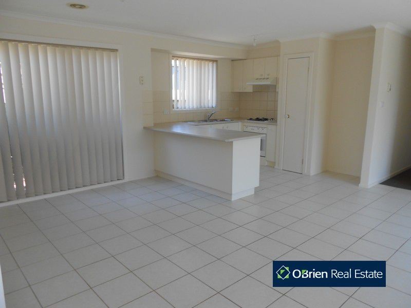 14 Prime Court, Berwick VIC 3806