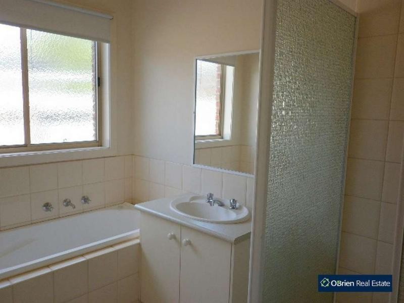 14 Prime Court, Berwick VIC 3806