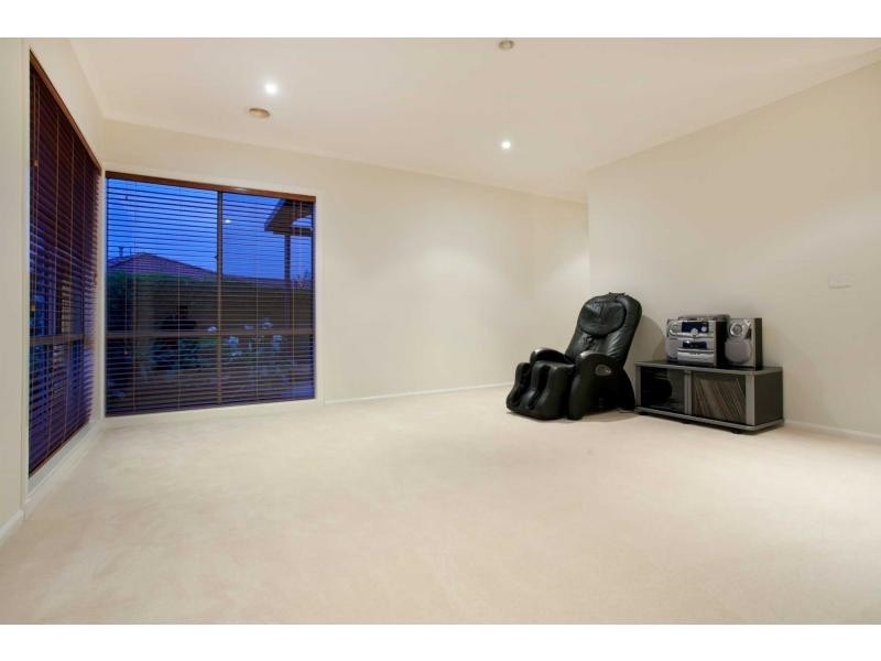 29 Tuileries Rise, Narre Warren South VIC 3805