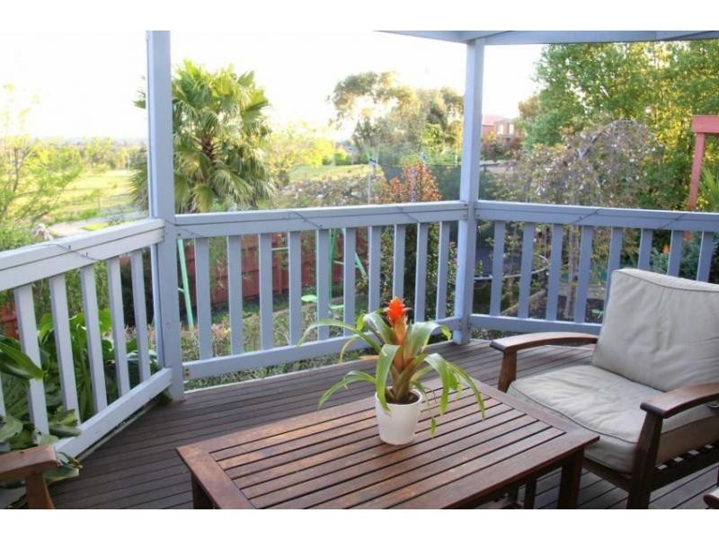 6 Hillcrest Avenue, Narre Warren VIC 3805