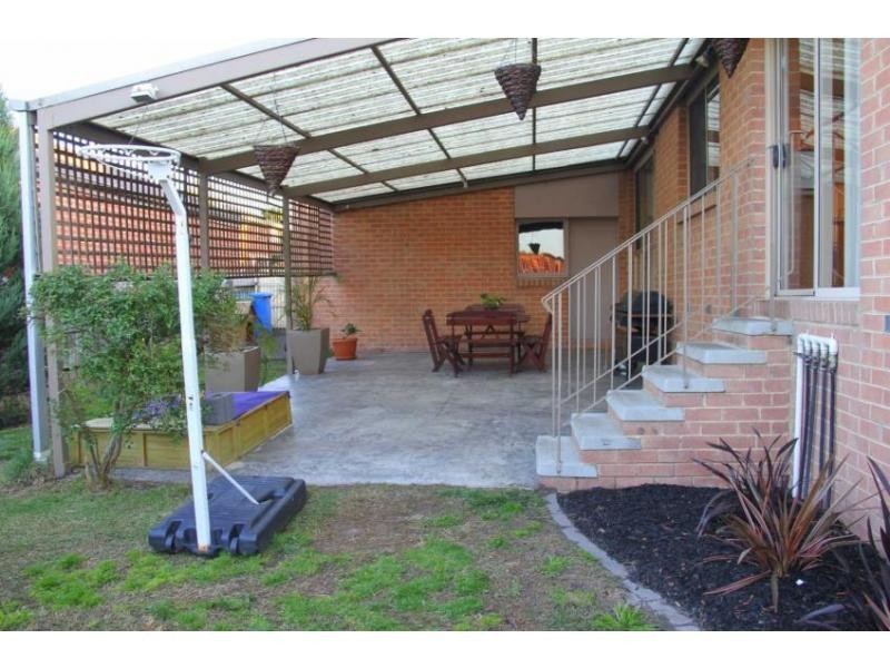 10 Frederick Rise, Narre Warren South VIC 3805