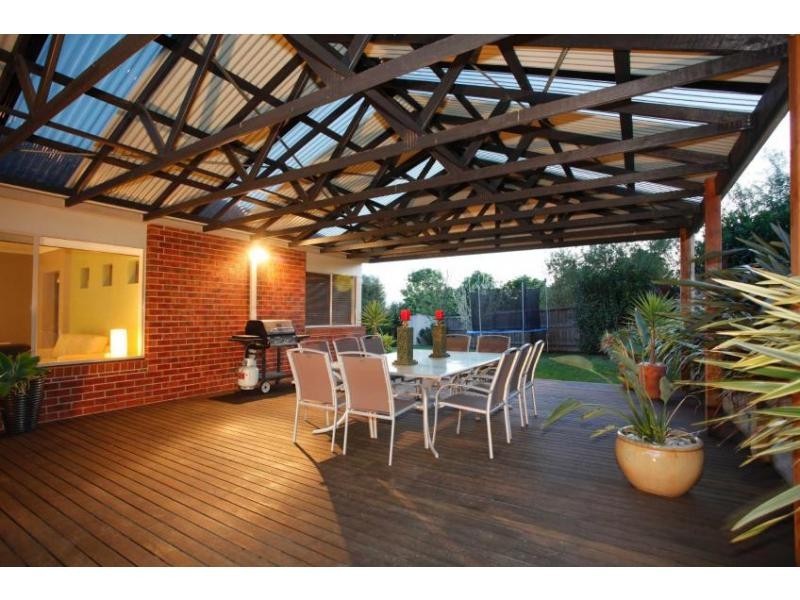 12 Lorne Court, Berwick VIC 3806