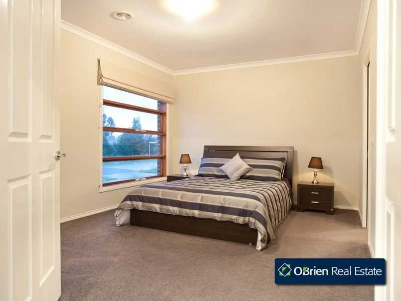 56 Tipperary Circuit, Pakenham VIC 3810