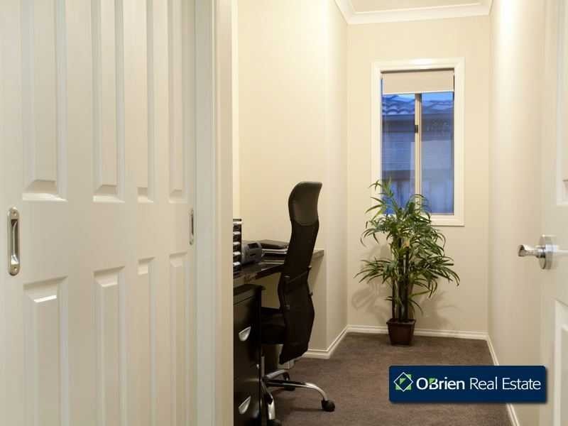 56 Tipperary Circuit, Pakenham VIC 3810