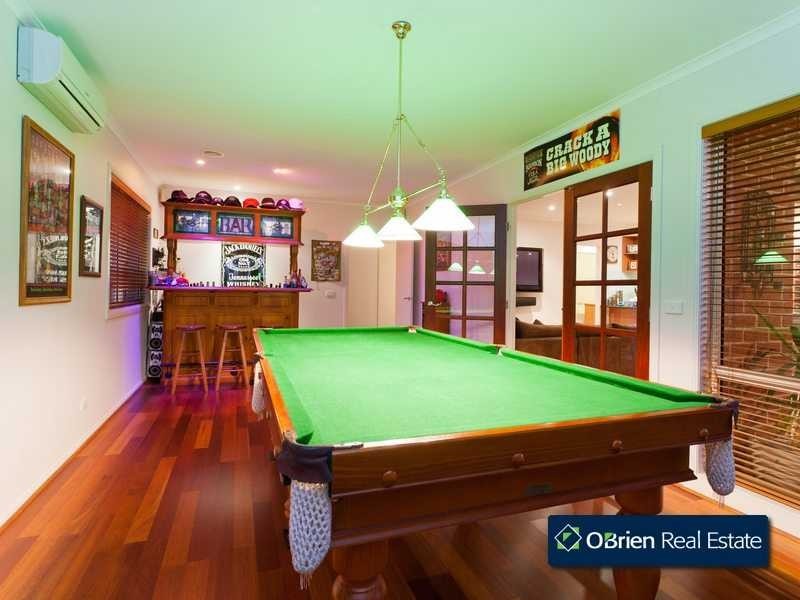 1 Glasshouse Court, Berwick VIC 3806