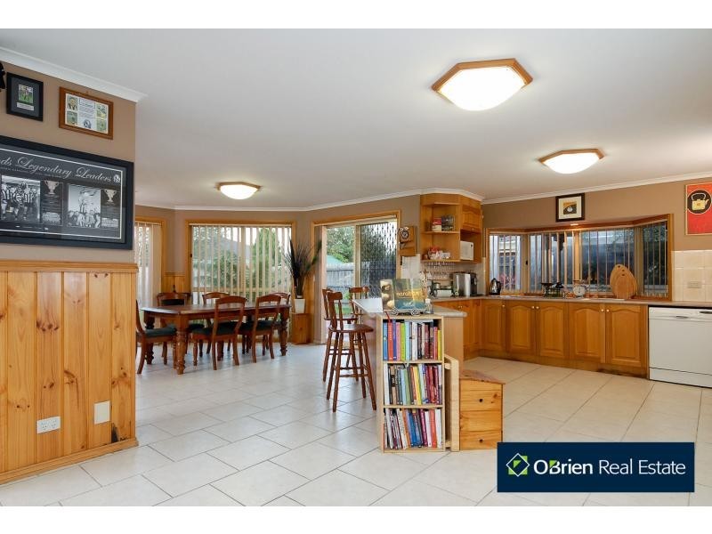 6 Shamrock Close, Narre Warren South VIC 3805