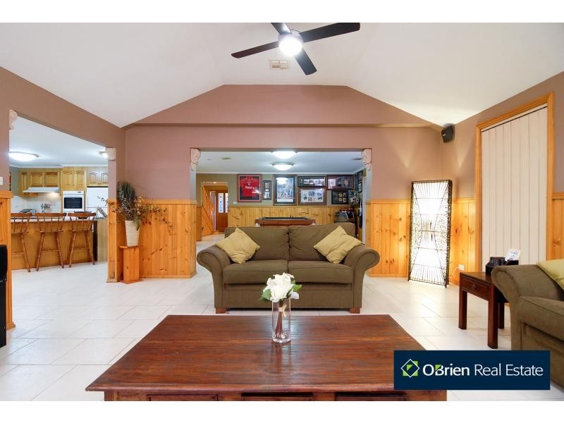 6 Shamrock Close, Narre Warren South VIC 3805