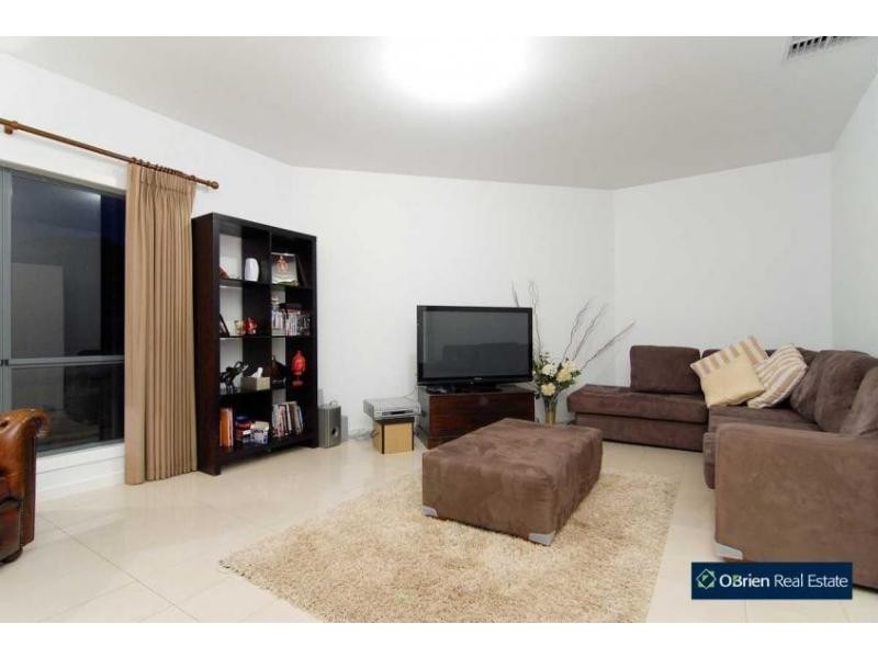 11 Castellana Court, Narre Warren South VIC 3805