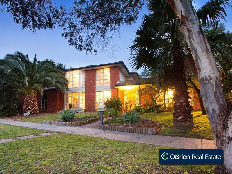 1 Savanna Court, Berwick VIC 3806