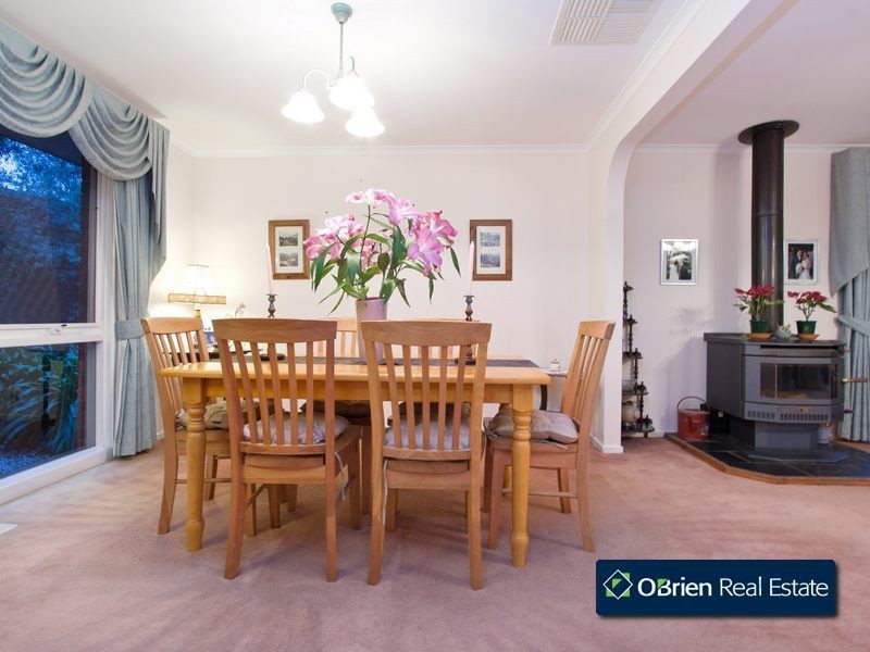 1 Savanna Court, Berwick VIC 3806