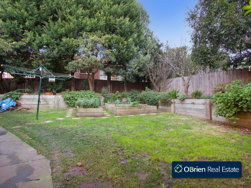 1 Savanna Court, Berwick VIC 3806