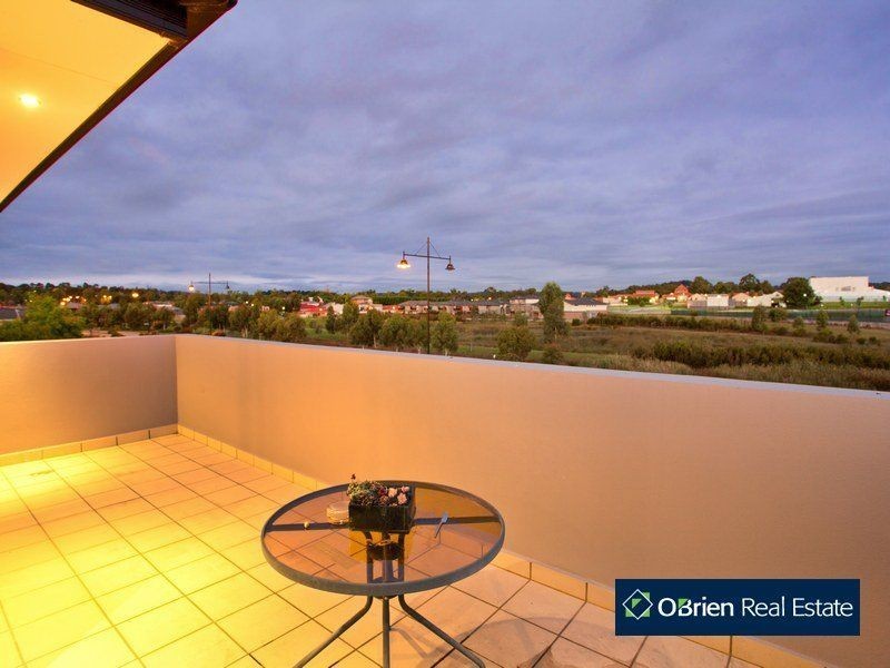 47 Bryn Mawr Boulevard, Berwick VIC 3806