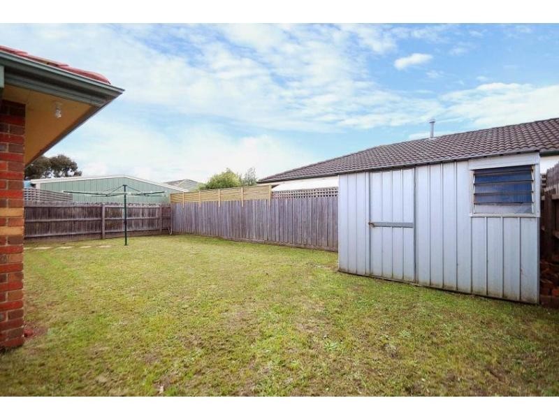 15 Armadale Drive, Narre Warren VIC 3805