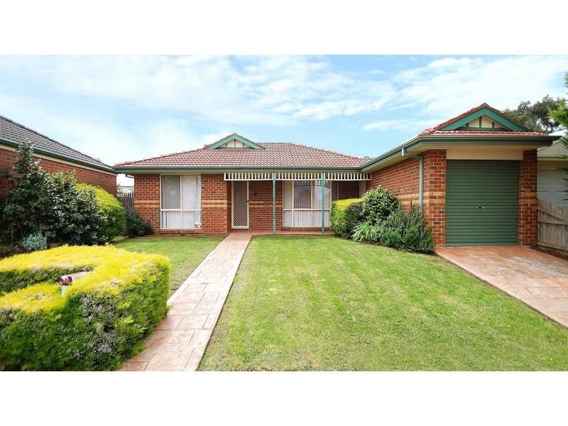 15 Armadale Drive, Narre Warren VIC 3805