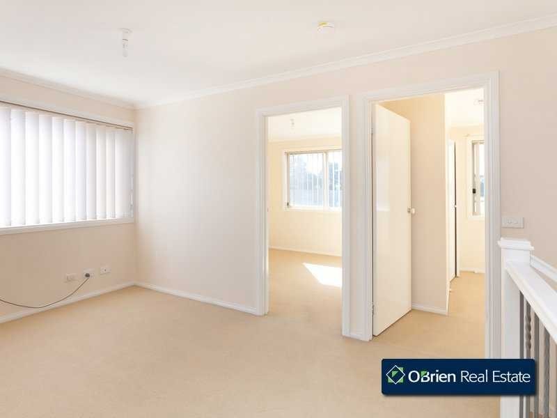 6 Wattlebird Court, Narre Warren VIC 3805