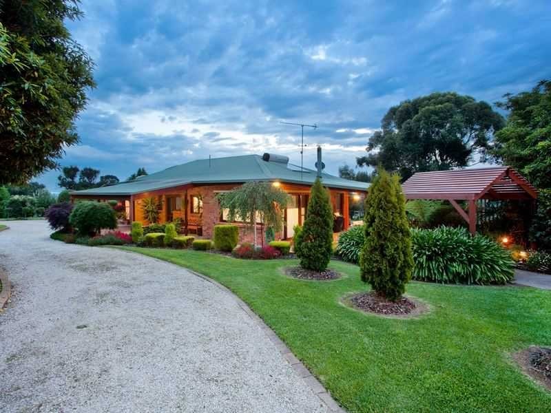 75 Wilson Road, Nar Nar Goon VIC 3812