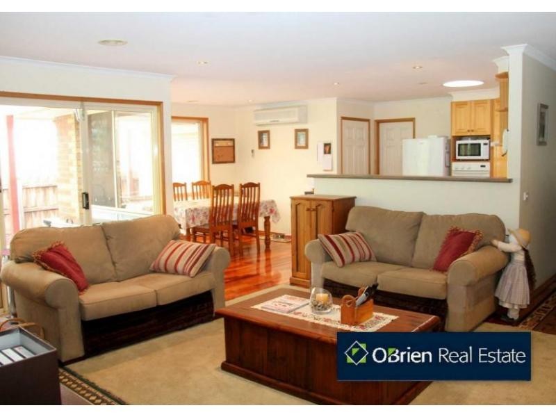 34 The  Promenade, Narre Warren South VIC 3805