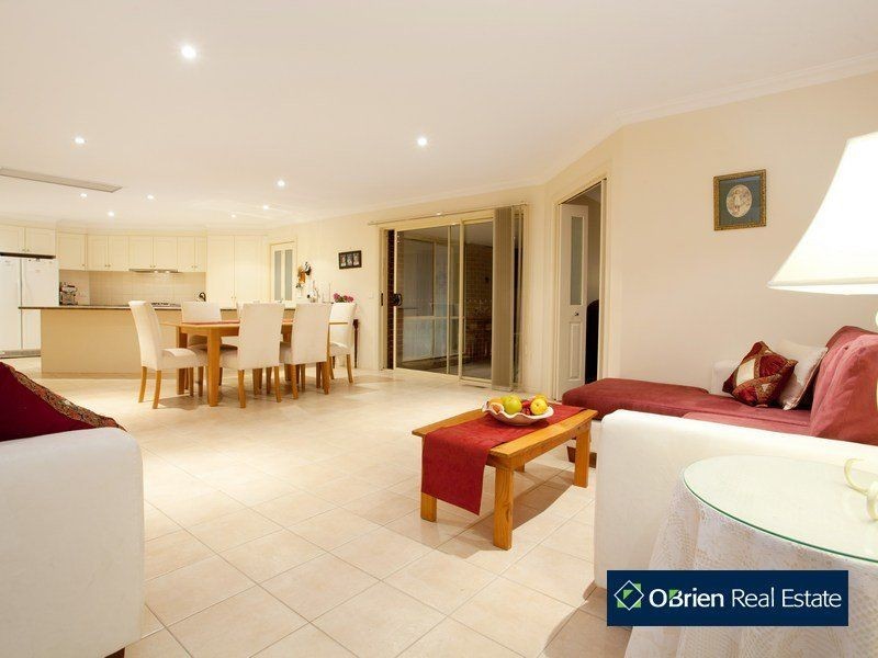 13 Tyrell Place, Berwick VIC 3806