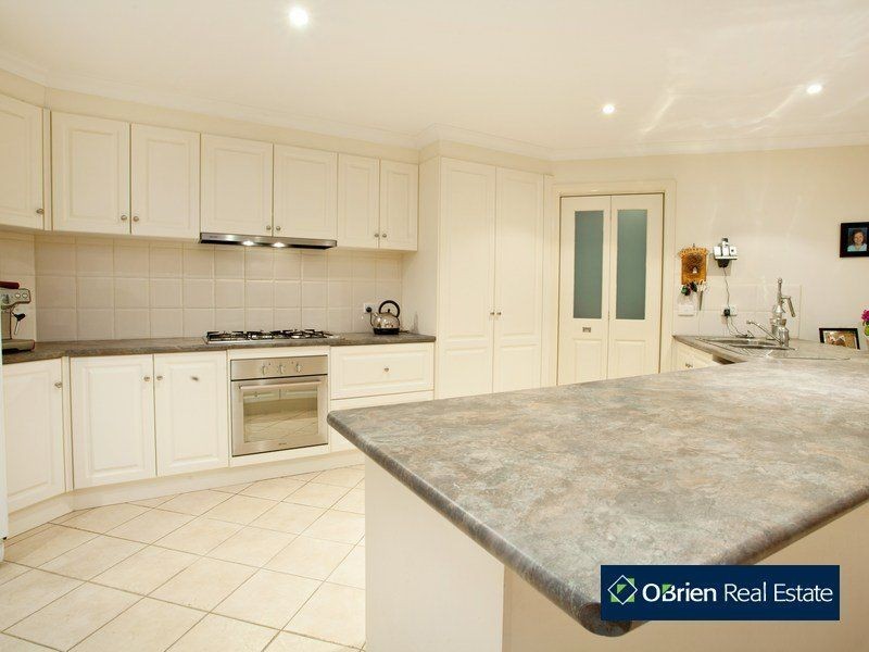 13 Tyrell Place, Berwick VIC 3806