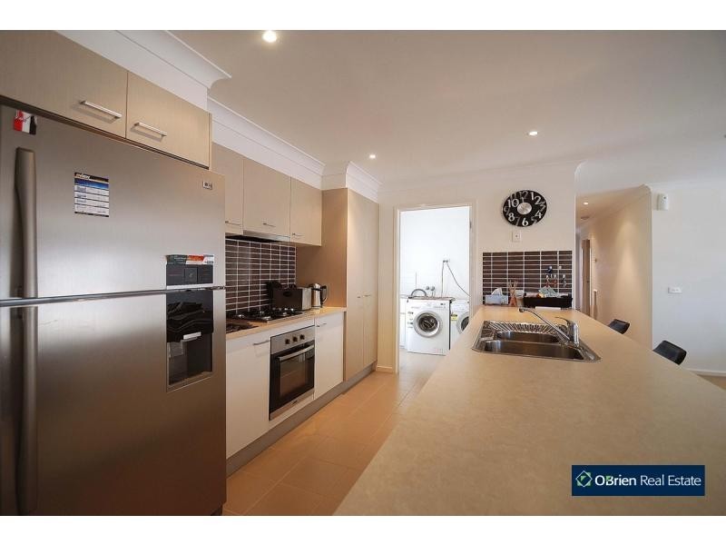 57 Meridian Circuit, Berwick VIC 3806