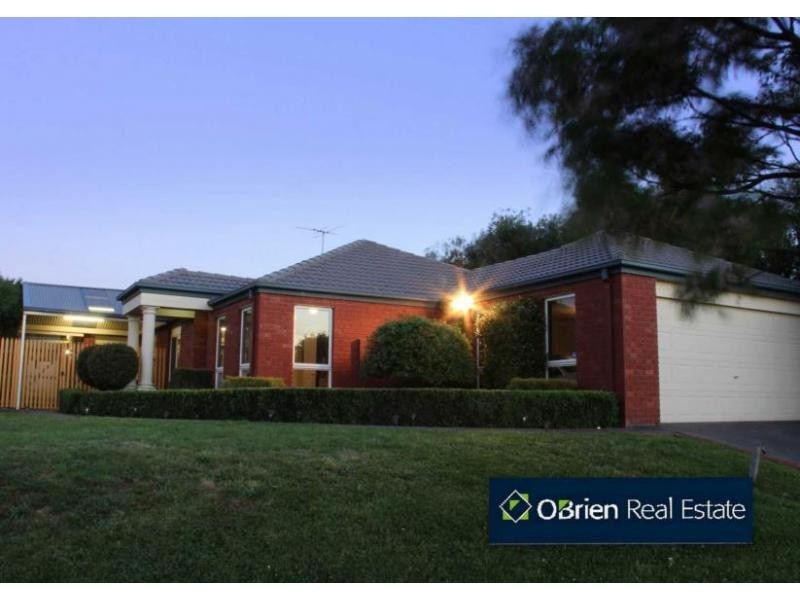 18 Seattle Square, Narre Warren VIC 3805