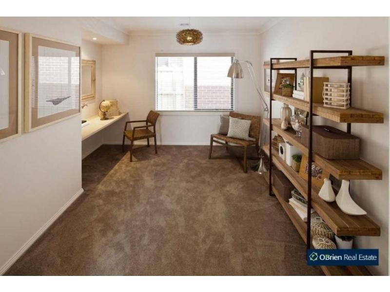 10 Ercildoune Court, Cranbourne VIC 3977