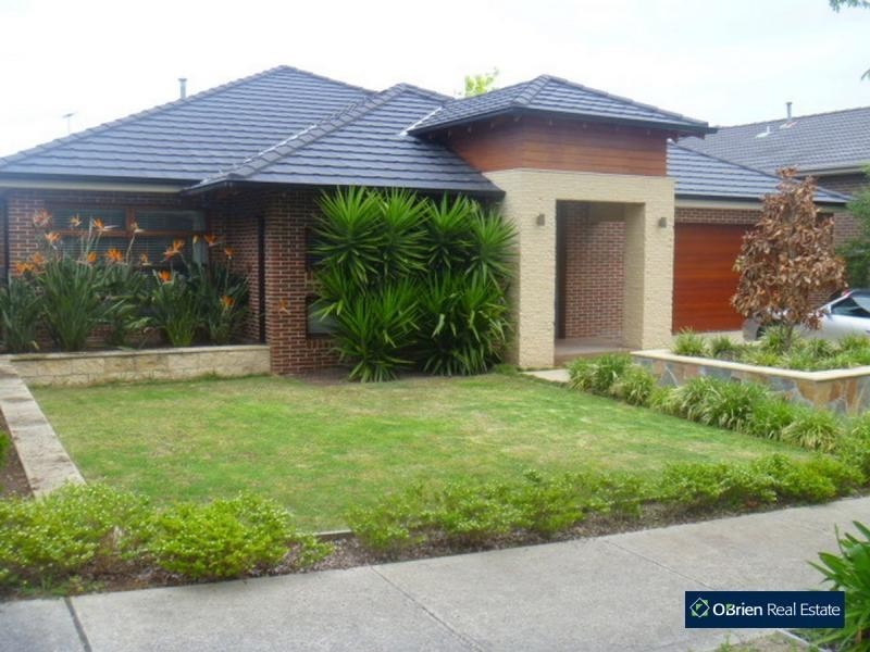 5 Embling Street, Berwick VIC 3806