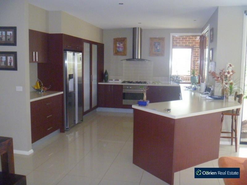 5 Embling Street, Berwick VIC 3806