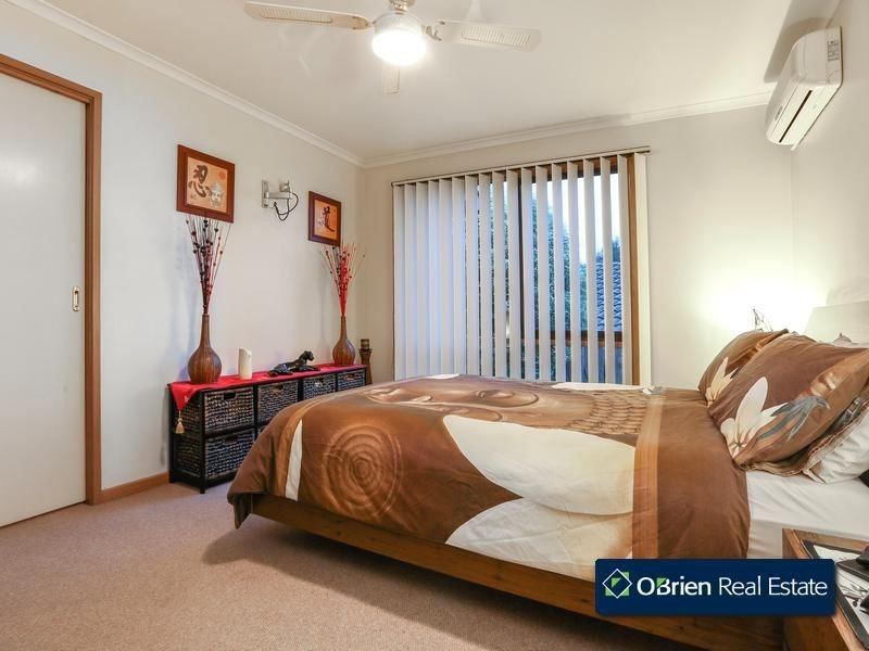 69 Edrington Park Drive, Berwick VIC 3806