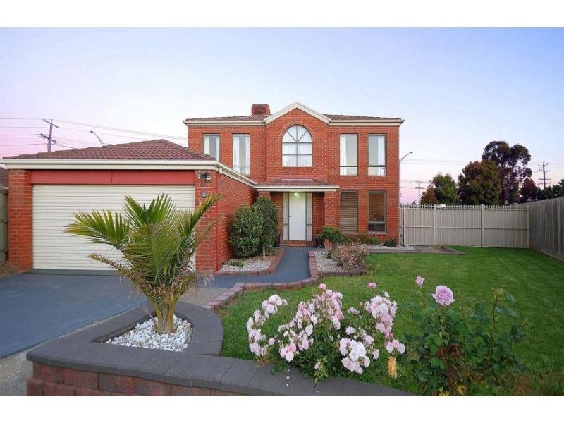 8 Turanga Place, Hallam VIC 3803